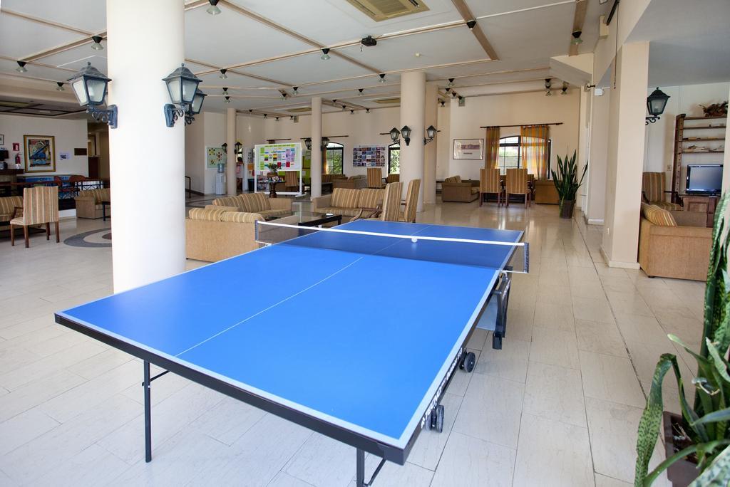 Episkopiana Hotel & Sport Resort Episkopi  Exteriör bild