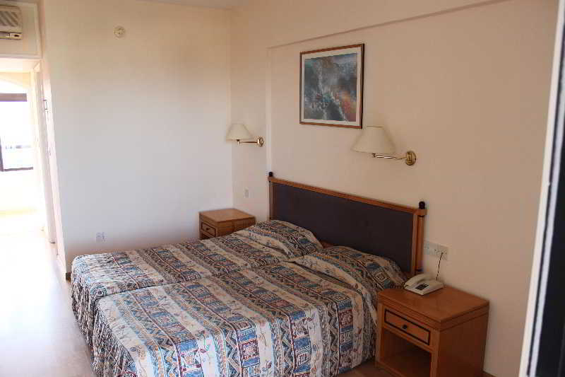 Episkopiana Hotel & Sport Resort Episkopi  Exteriör bild